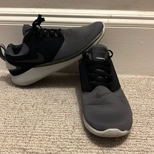 Nike Lunarsolo Running Sneakers